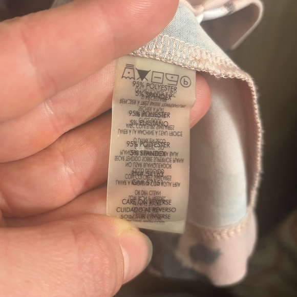 Calvin Klein Women's Floral V-Neck Blouse - Pink and Black - Picture 4 of 4